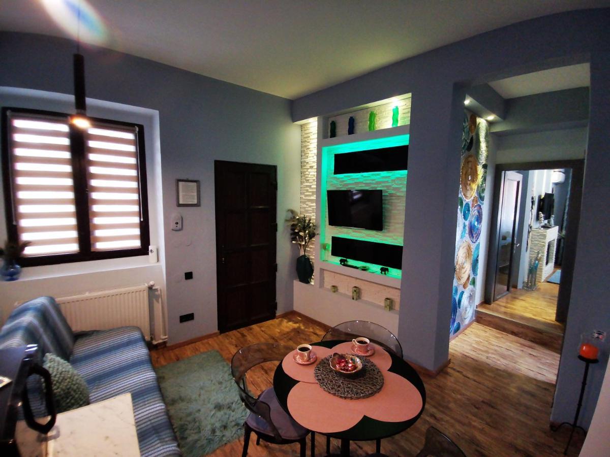 Apartament Sabrina Central Braşov Exterior foto